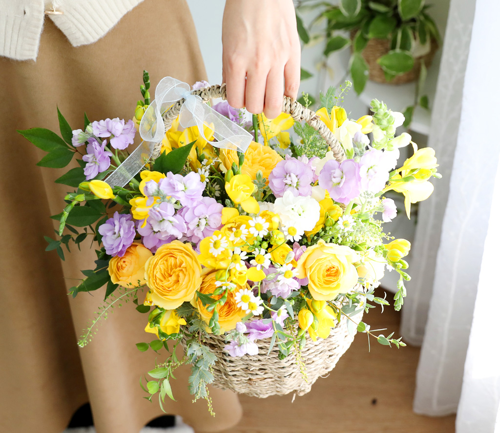 Scent of spring - ÷   ɹٱ  ɹ