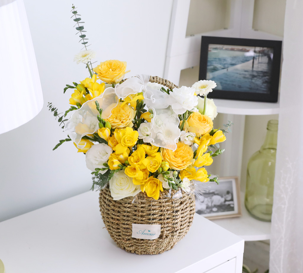Scent of spring - ¸£¸ùµå ÇÁ¸®Áö¾Æ Çöó¿ö¹Ù½ºÄÏ ²ÉÁý ²É¹è´Þ