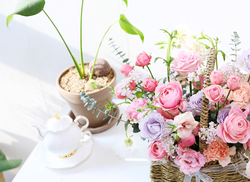 [for valentine's day] love is pink