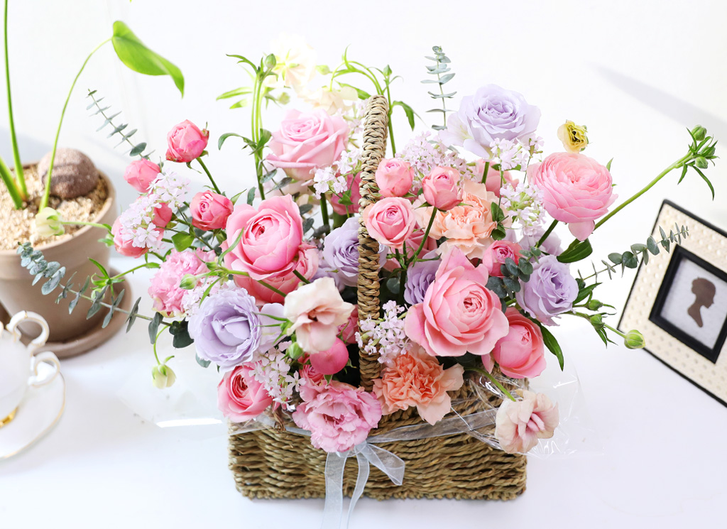 [for valentine's day] love is pink