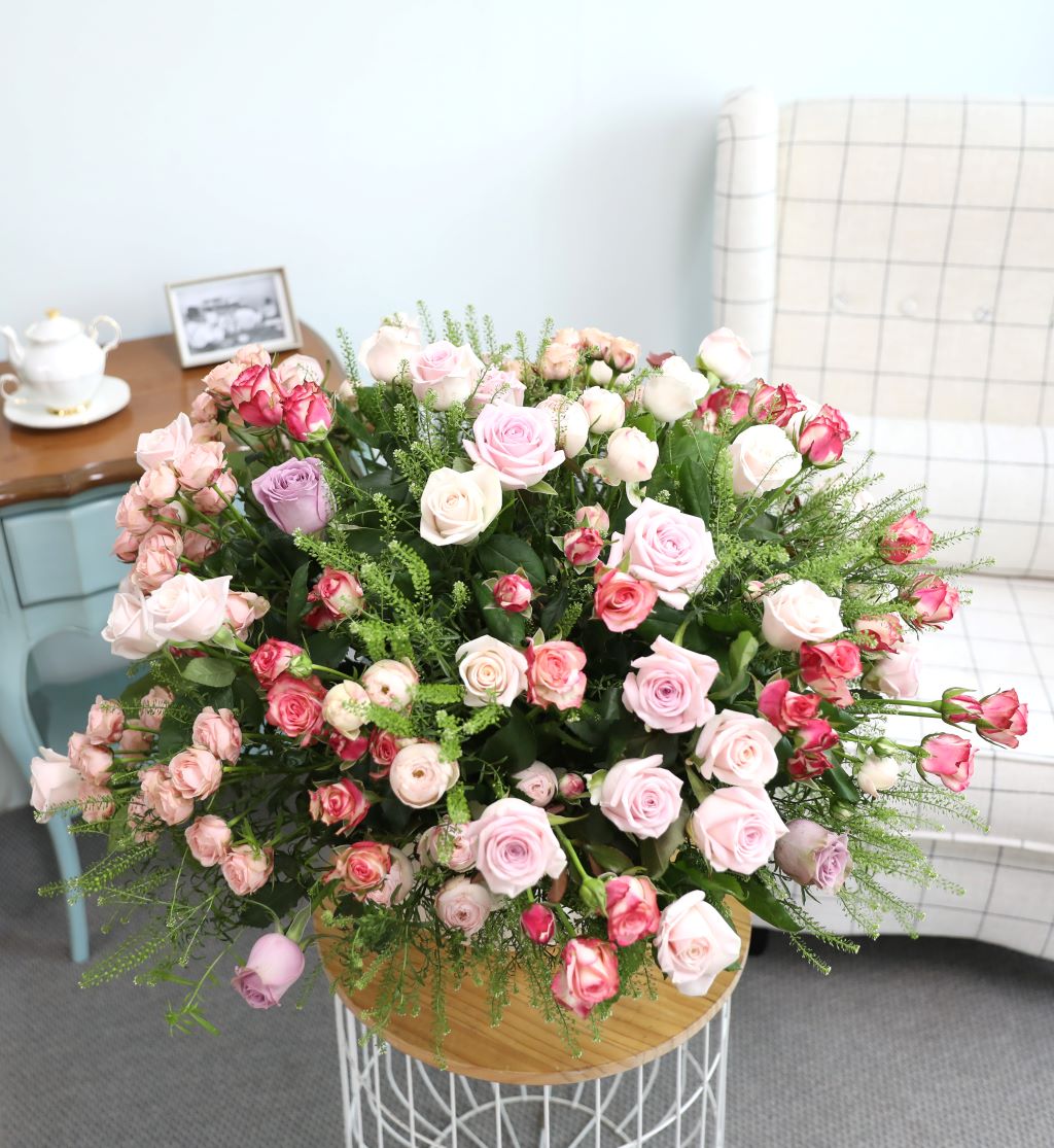 [￹]English Rose Garden