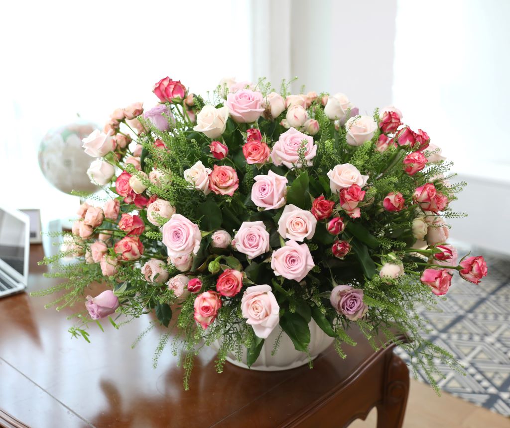 [￹]English Rose Garden