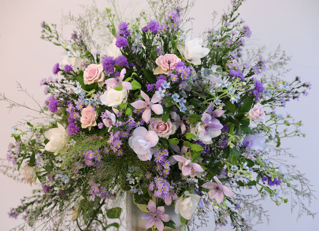 Purple Modern Elegance