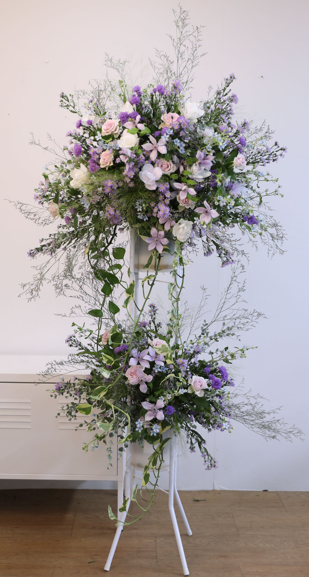 Purple Modern Elegance