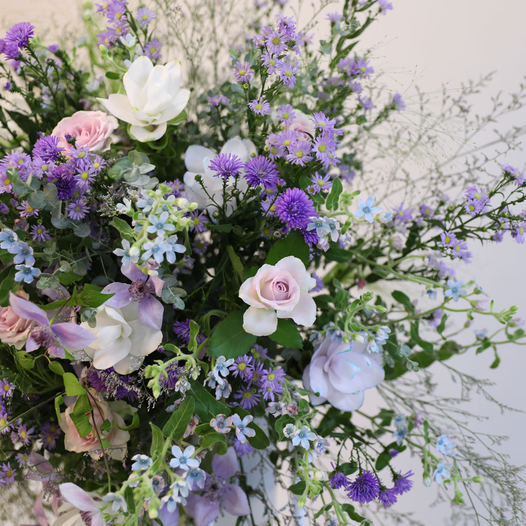 Purple Modern Elegance