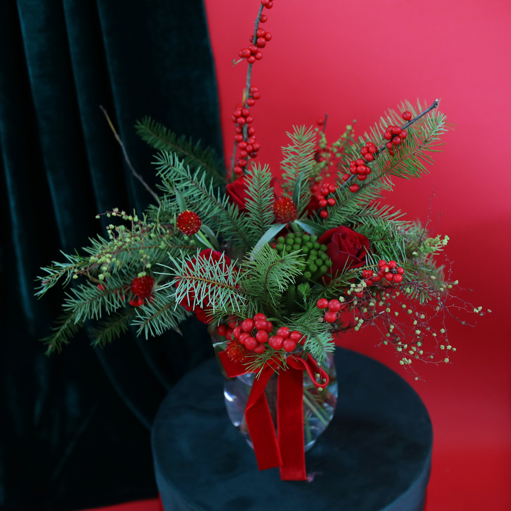 Mini Christmas Vase Bouquet  ɹ