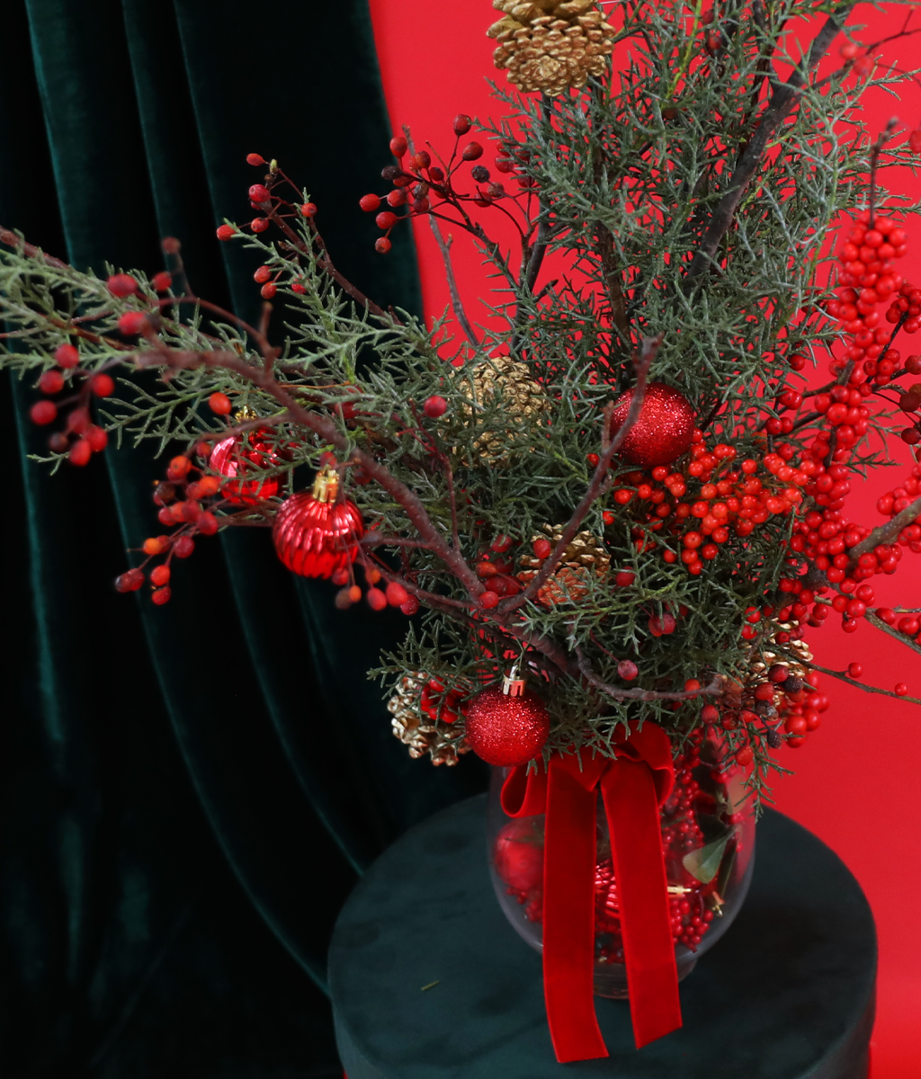 Christmas Ornament Vase  ɹ