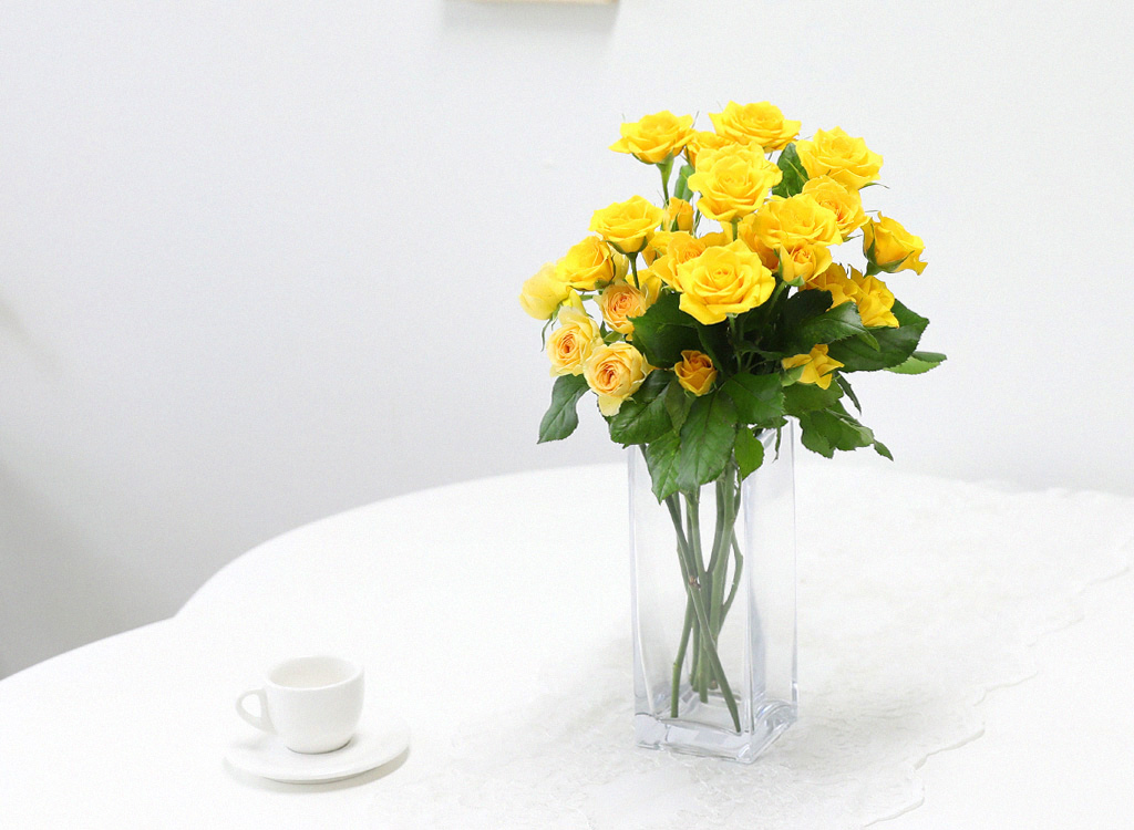 Åõ¸í À¯¸® ȱâ - Á÷»ç°¢ ²ÉÁý ²É¹è´Þ