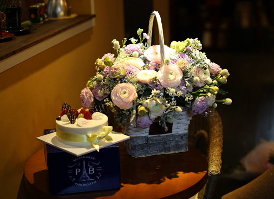 Flowers & Cake - 축복된 당신의 생일(계절소재변경) 꽃집 꽃배달